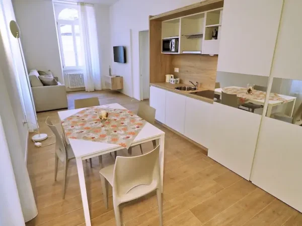 Trilocale di pregio da 75-80 m², Hotel Accademia Trento Piazza Santa Maria Maggiore