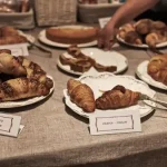 Colazione Hotel Accademia – buffet con cornetti e torte fatte in casa
